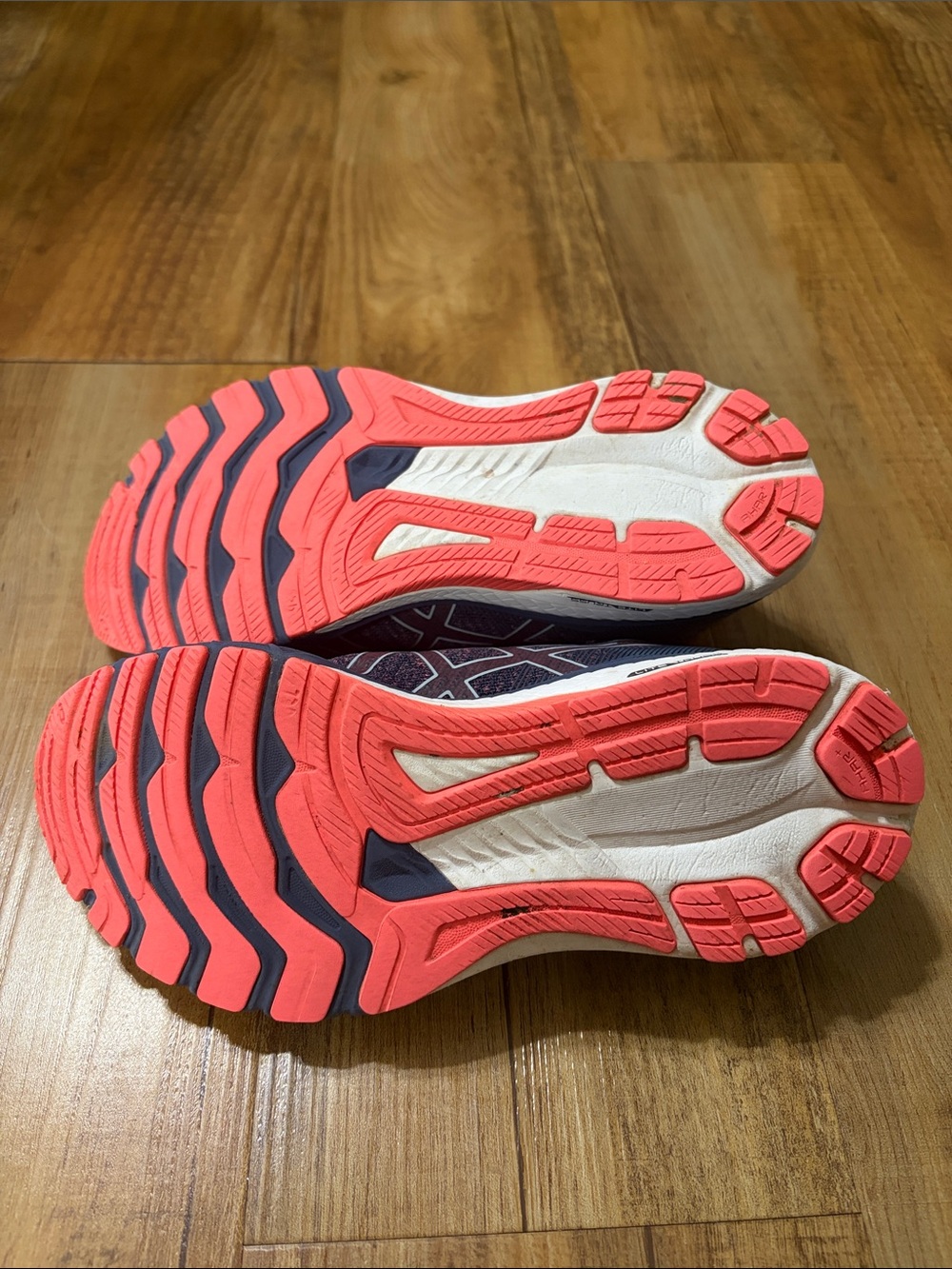 ASICS Women's GT 2000 Navy and Coral Running Shoes size 7.5 - Picture 8 of 11